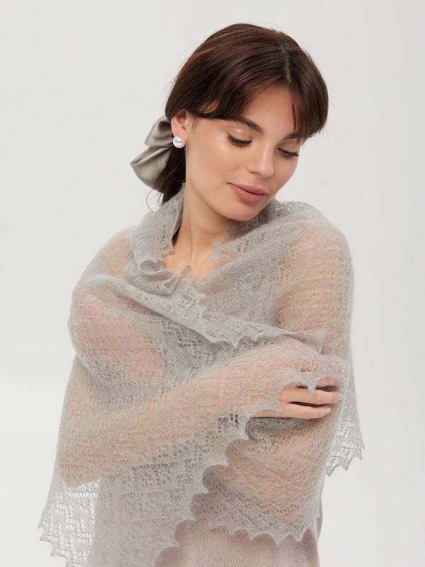 Authentic handcrafted Orenburg down stole, color grey