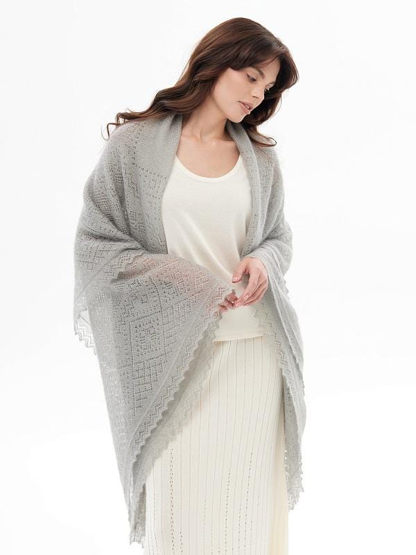 Orenburg goat down shawl (Original), color Natural Grey