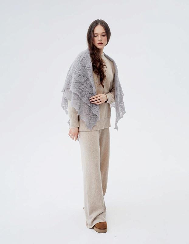 Orenburg goat down shawl (Original), color grey