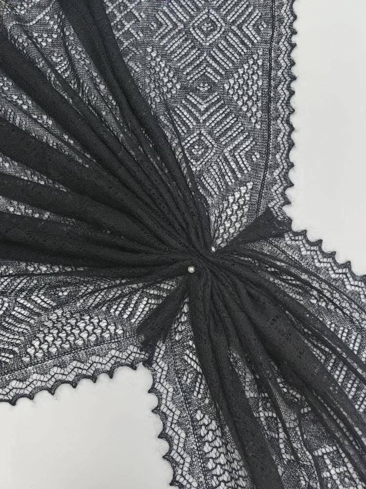 Authentic Orenburg lace-patterned down shawl, color black