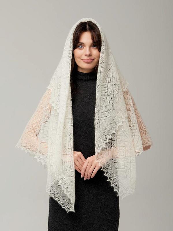 Authentic Orenburg lace-patterned down shawl, color ecru