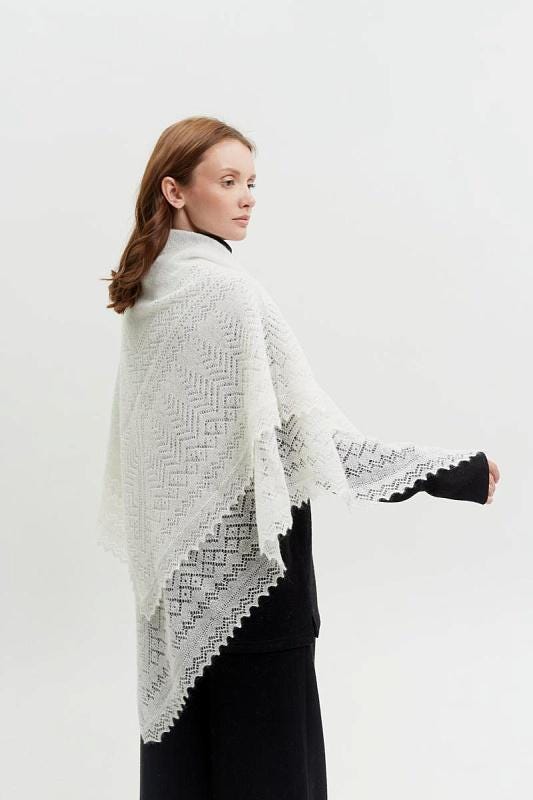 Orenburg goat down shawl (Original), color white