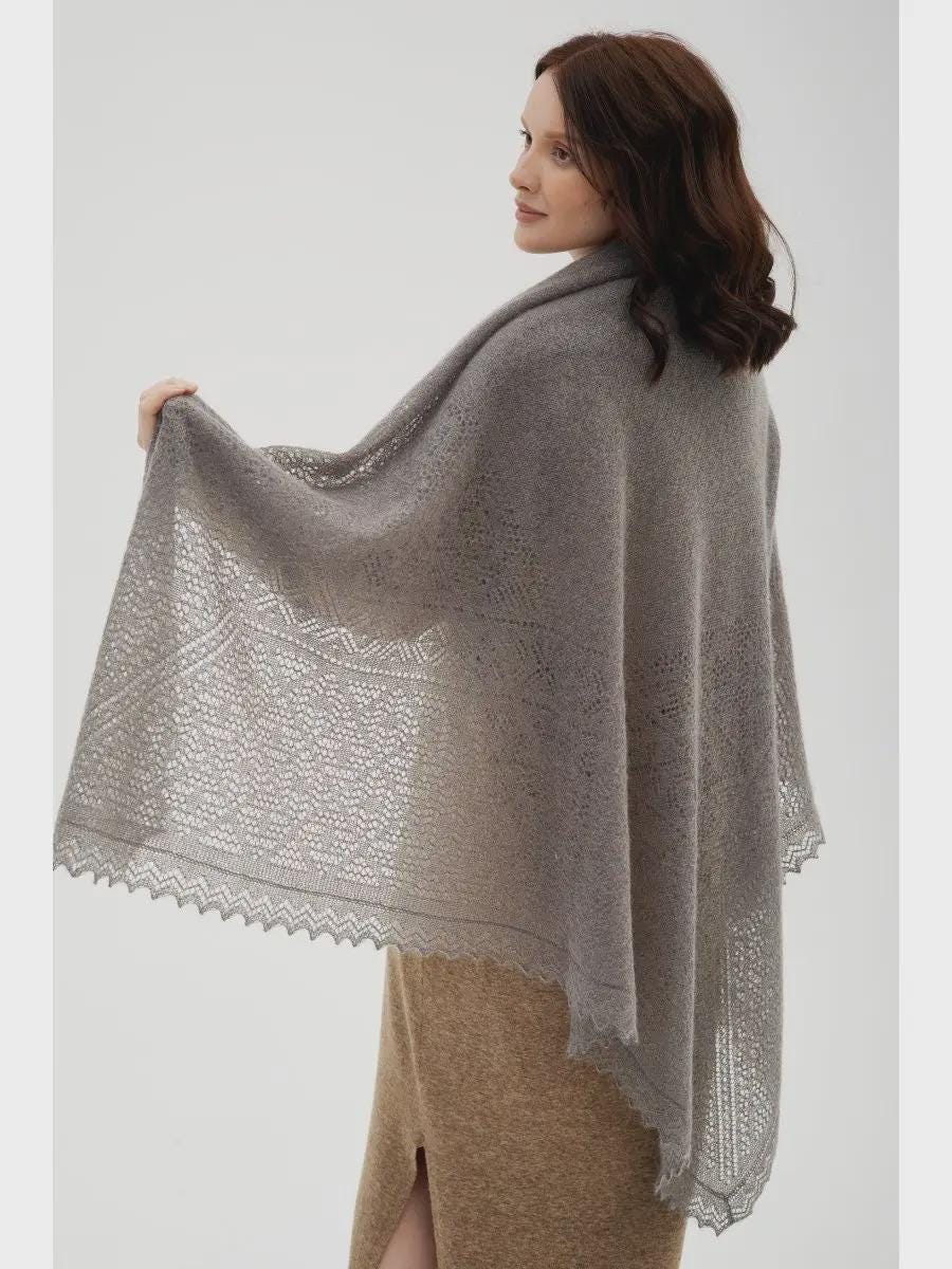 Authentic Orenburg Downy Shawl(130x130)