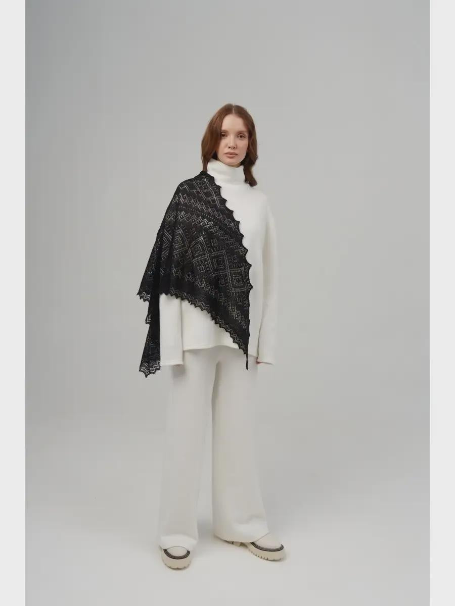 Orenburg Warm Down Shawl, Onyx